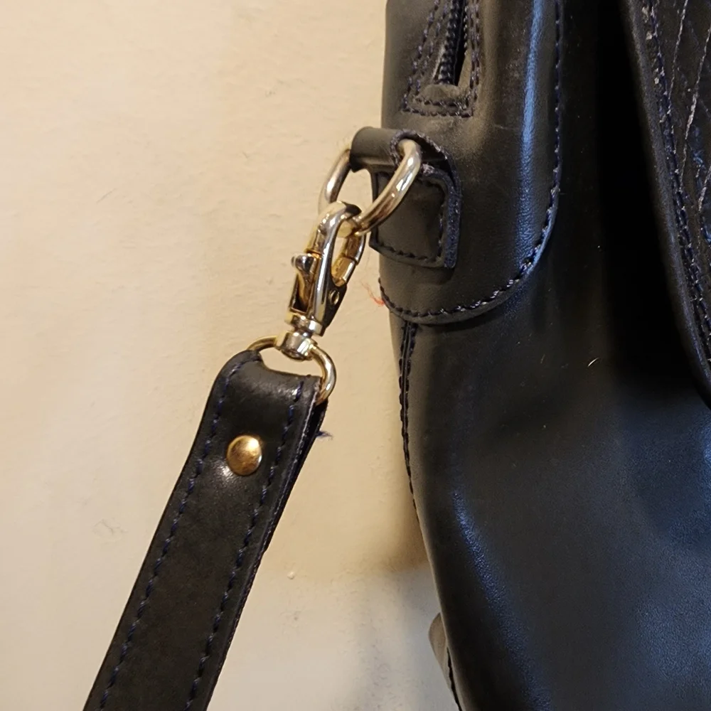 FRANCO CODI Classic Black Top-Handle Shoulder Leather Bag with Gold Hardware